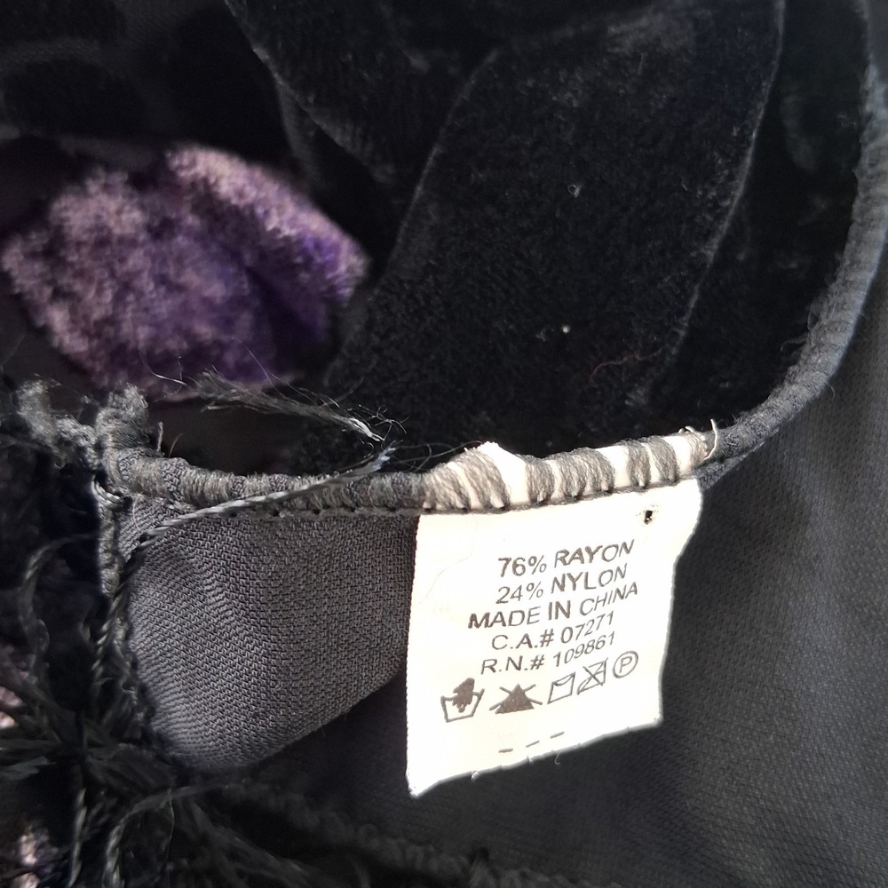 Whimsigoth Shawl Wrap Crushed Black Velvet Red Purple Roses Moody Romantic EUC - Picture 5 of 9